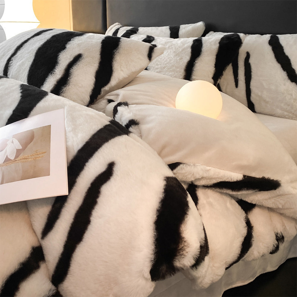 Zebra Thickened Fluffy Fur Bed Sheet Set