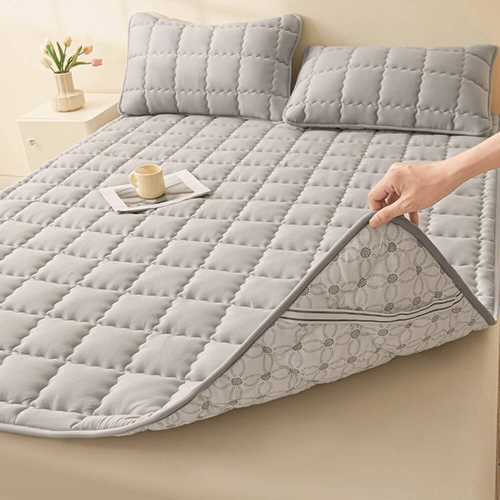 All-Seasons Breathable Quilted Non-Slip Mattress Topper