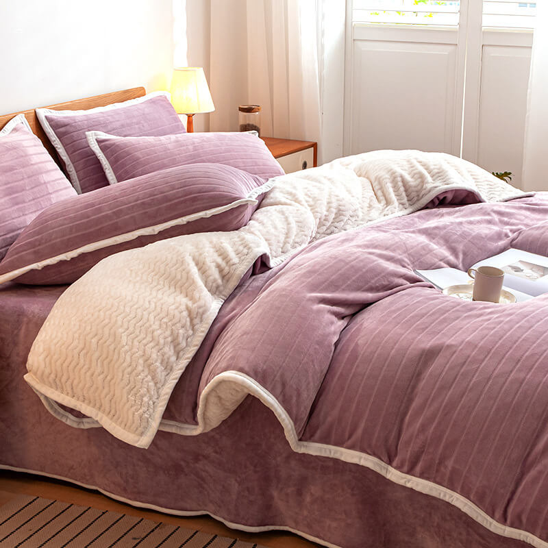 Double-sided Thickened Plush Skin-friendly Comfortable Bed Sheet Set