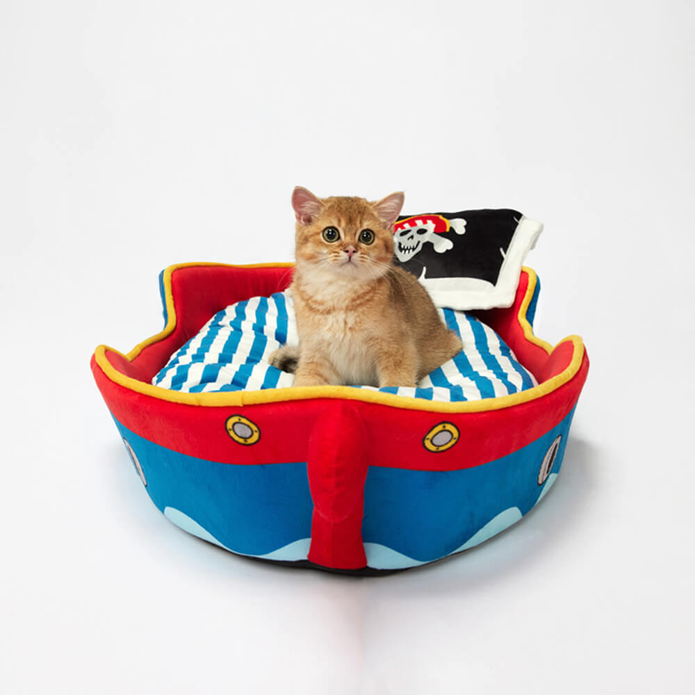 Deluxe Spacious Pirate Ship Soft Washable Dog & Cat Bed