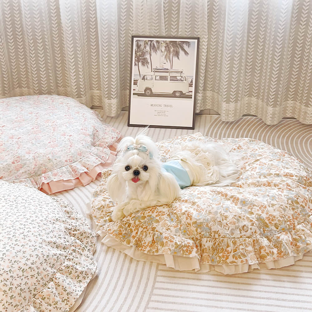 Floral Ruffled All-season Cozy Washable Round Dog Bed