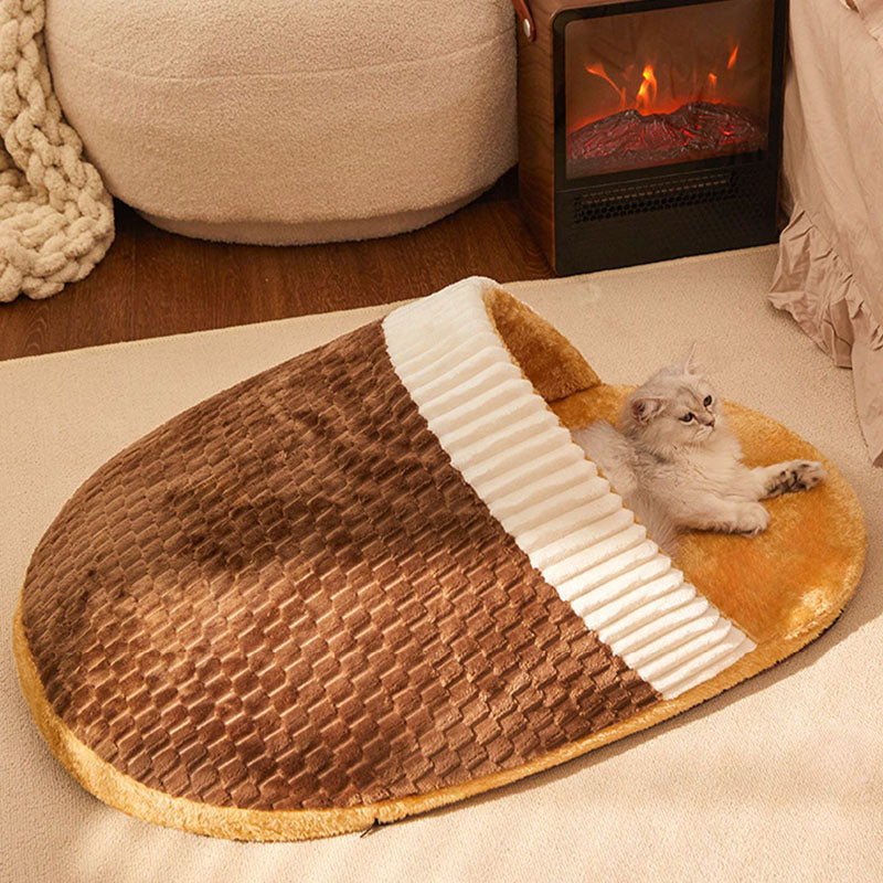 Funny Slipper Styled Semi-Enclosed Dog & Cat Bed