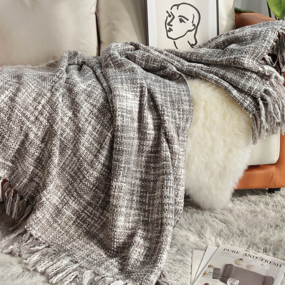 Nordic Style Cozy Soft Woven Throw Blanket with Fringes