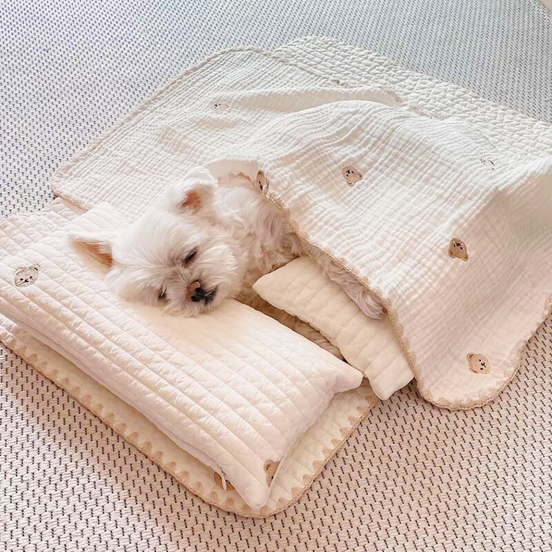 Cozy Embroidered Cotton Pet Pillow Quilt Bed Set