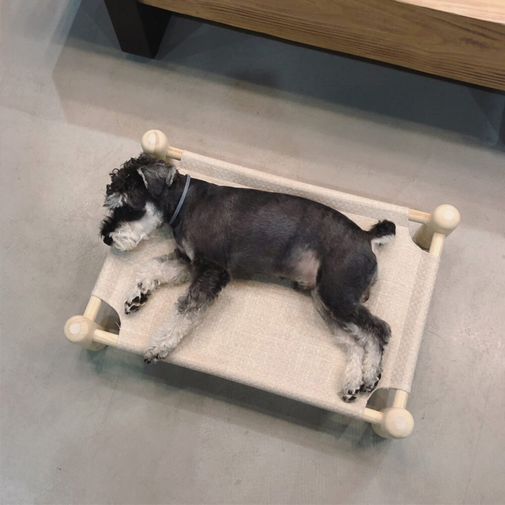 Scratch-Resistant Linen Wooden Pet Bed