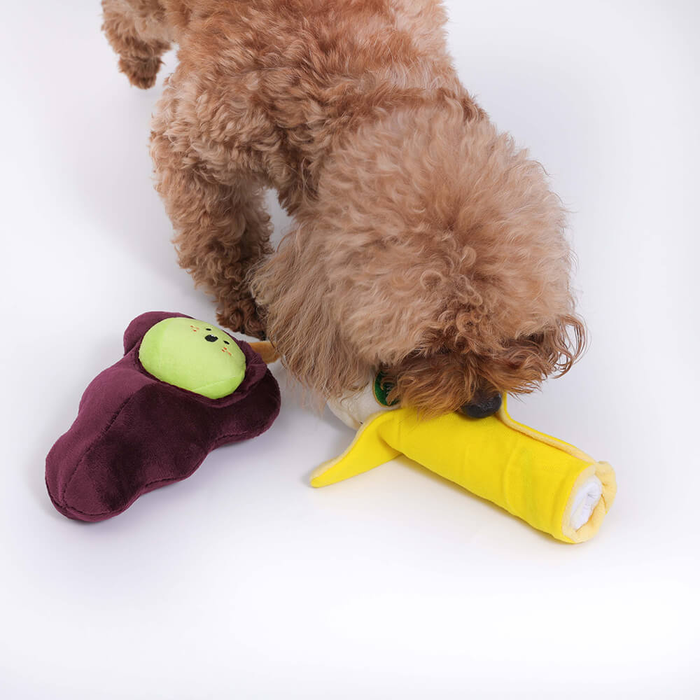 Brinquedo de pelúcia para cachorro que faz barulho - fruta